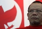 La Nyalla Siapkan Bonus Rp 1 M La Nyalla Siapkan Bonus Rp 1 M